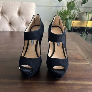 Prada black heels size 35/5